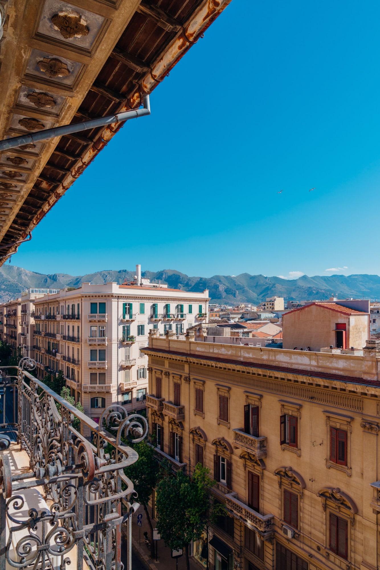 Hotel Ambasciatori Palermo Esterno foto