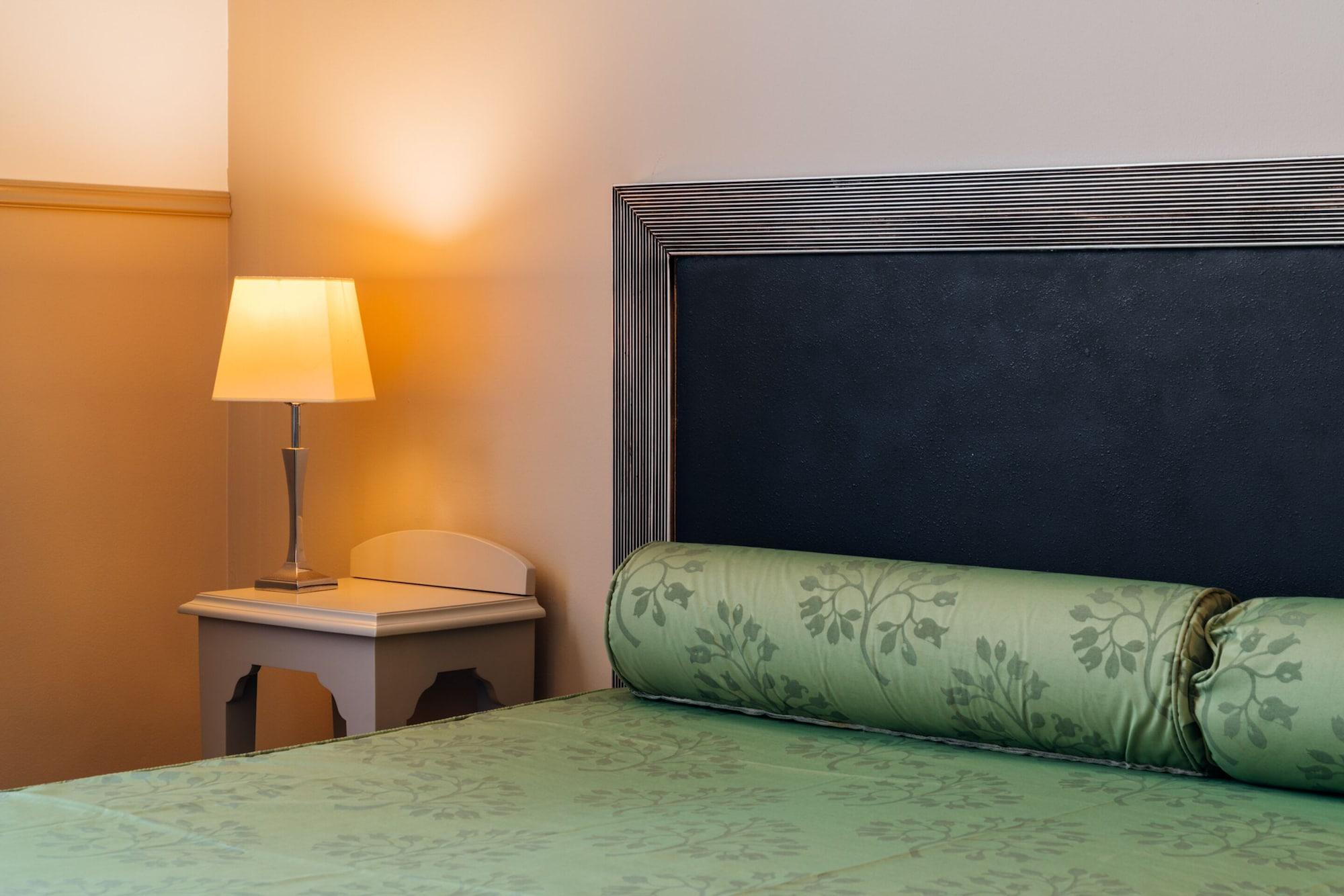 Hotel Ambasciatori Palermo Esterno foto